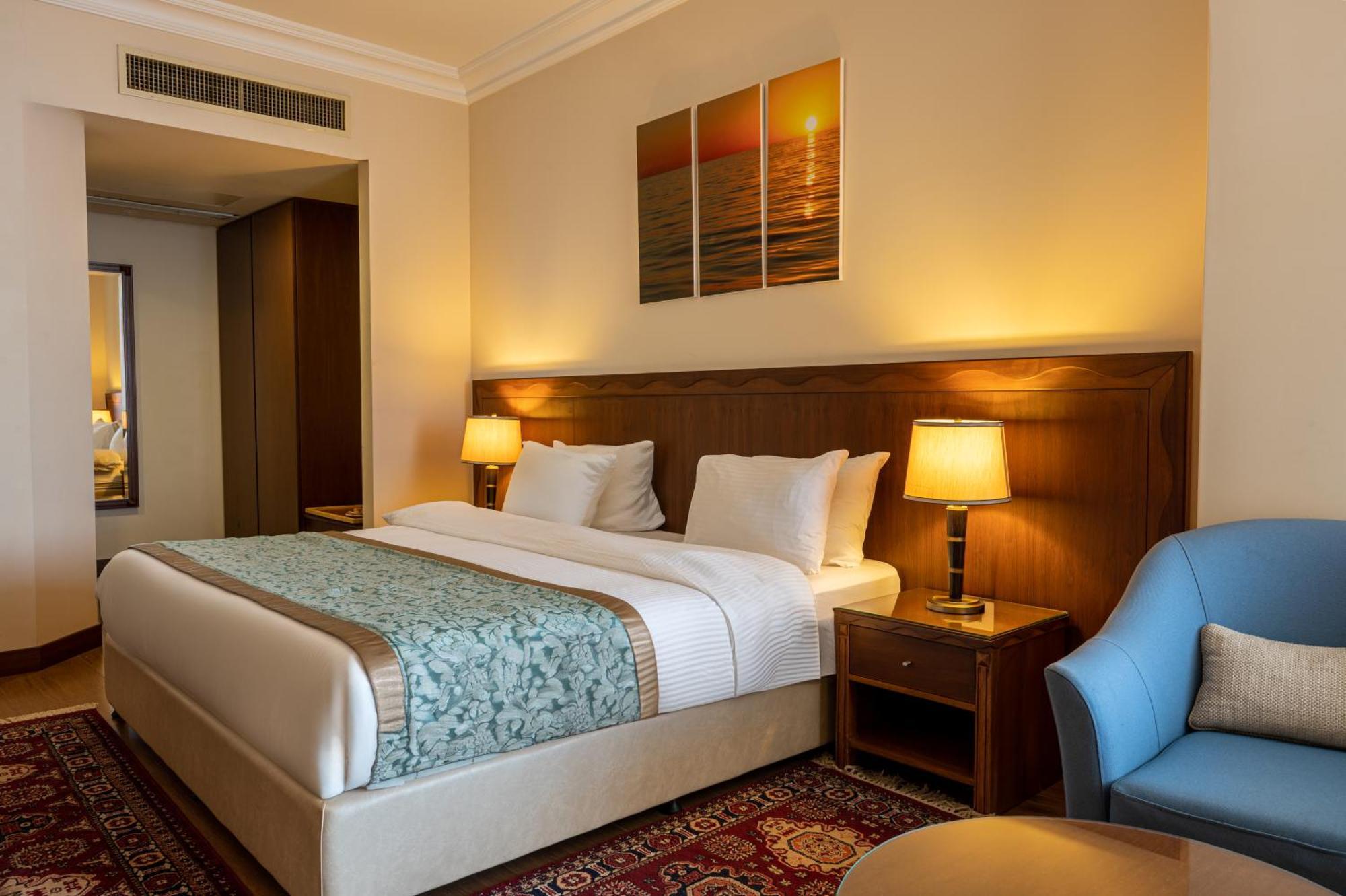 Jiyeh Marina Resort Hotel & Chalets Jieh Exterior photo
