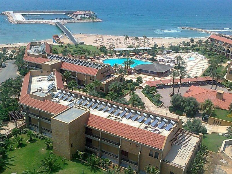 Jiyeh Marina Resort Hotel & Chalets Jieh Exterior photo
