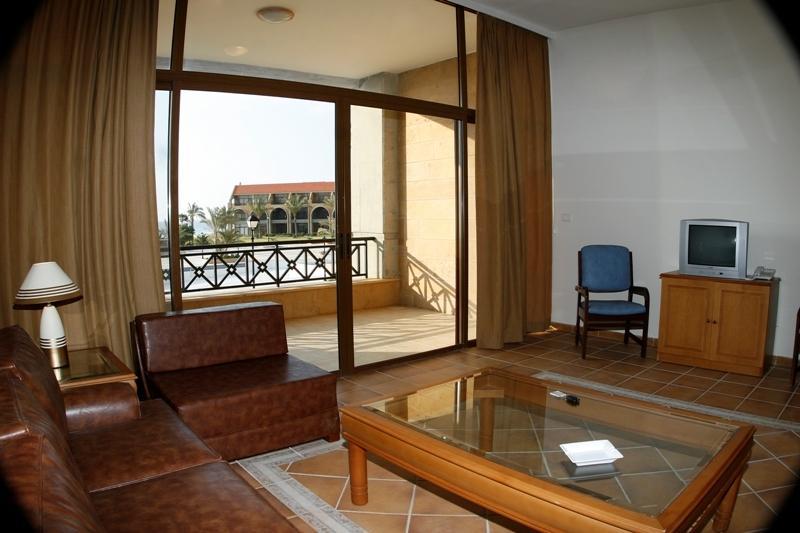 Jiyeh Marina Resort Hotel & Chalets Jieh Room photo