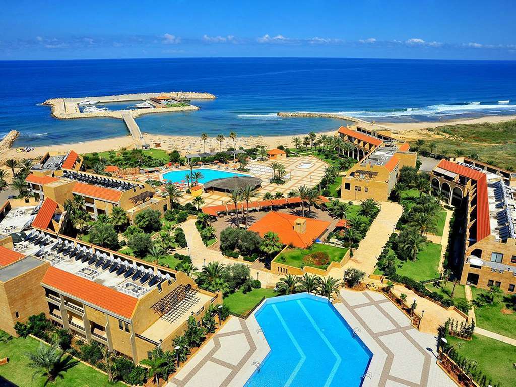Jiyeh Marina Resort Hotel & Chalets Jieh Exterior photo